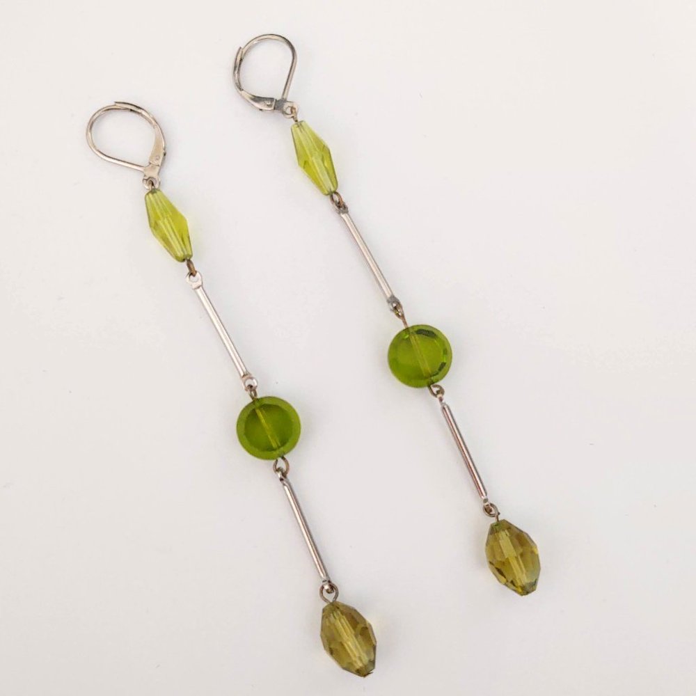 Tricolored green glass station earrings